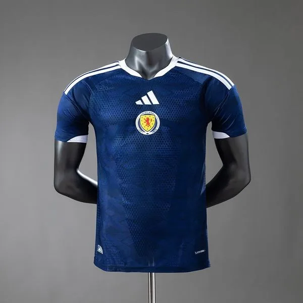 Camiseta de fútbol Escocia 2026 LOCAL MANGA CORTA VERSION JUGADOR
